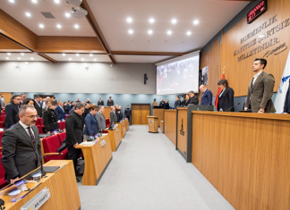 CHP VE İYİ PARTİLİ MECLİS ÜYELERİNDEN ÖRNEK KARAR