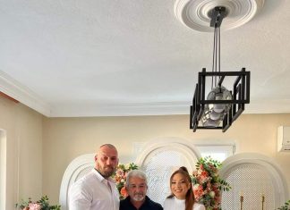 SADE TÖRENSİZ BİR NİŞAN