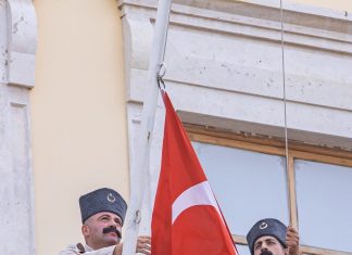 101. YILINDA İZMİR KUTLAMALARI