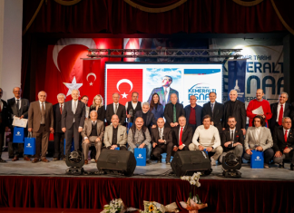 KEMERALTI ASIRLIK İŞLETMELER PLAKETLE ONURLANDIRILDI