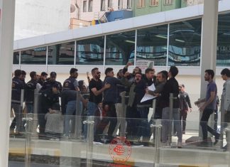 STEİNMEİER’İN SİRKECİ ZİYARETİ SIRASINDA FİLİSTİN PROTESTOSU