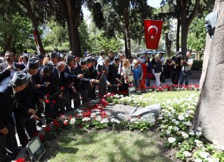 ZÜBEYDE HANIM ANNELER GÜNÜNDE ANILDI