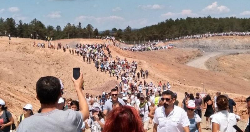 MEHMET GÜLTEKİN YAZDI: ÜLKEMİZİN İNSAN MANZARALARI