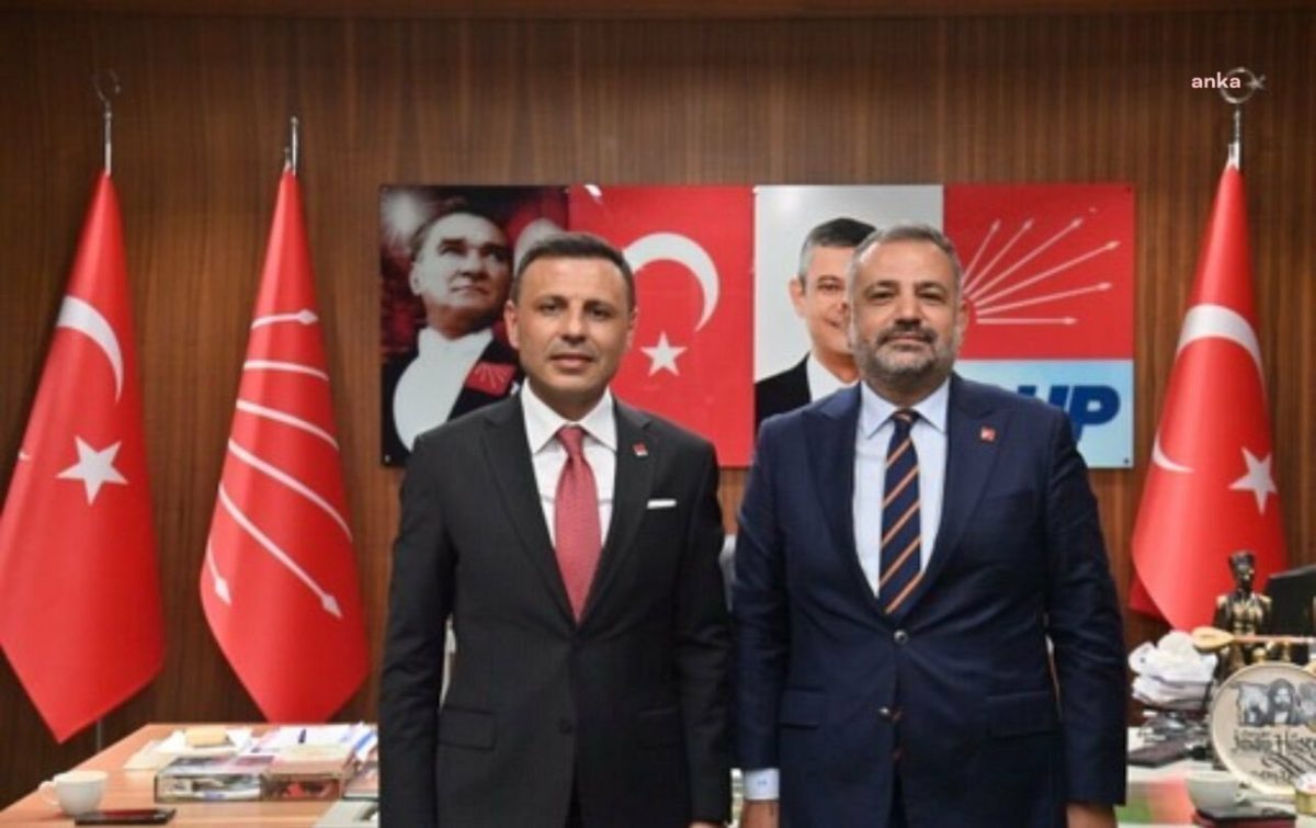 Aslanoğlu: “İstanbul İl Başkanımız Özgür Çelik’in yanındayım!”