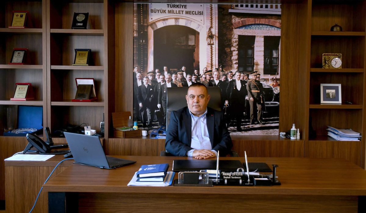 KUŞADASI BELEDİYESİ UYARDI: DOLANDIRICILARA DİKKAT!