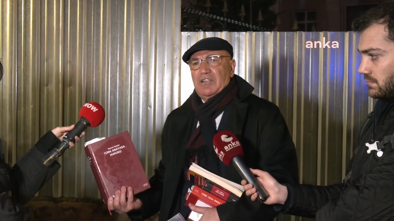 Mahmut Tanal, tutuklu öğrenciler için adalet nöbeti başlattı