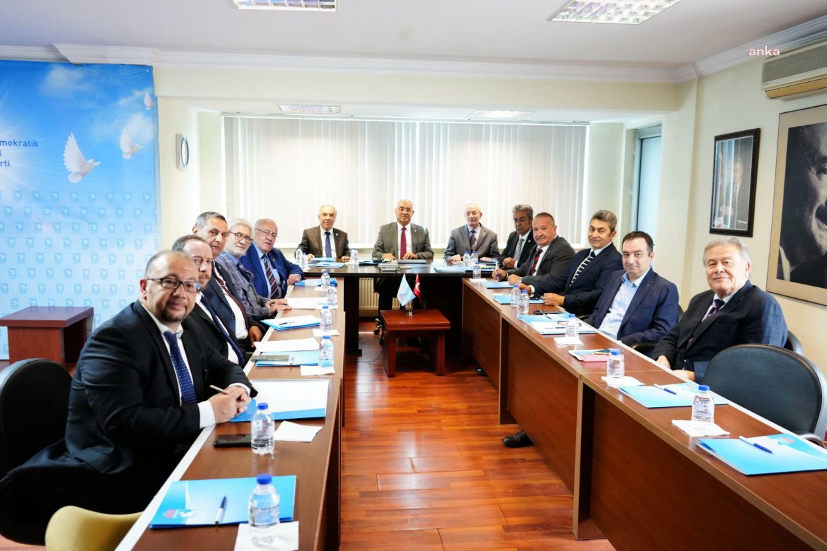 DSP’de İl Başkanları, Başkanlık Kurulu ve Parti Meclisi toplantıları yapıldı