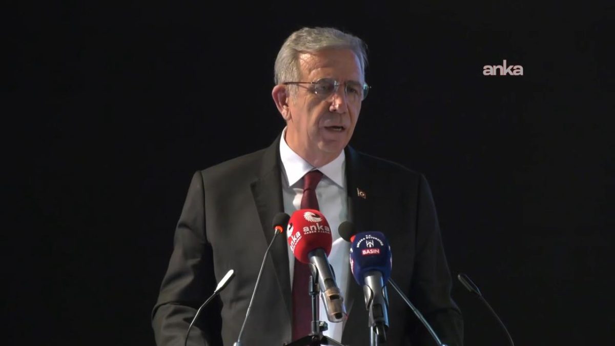 Mansur Yavaş: Yeni destek ekiplerimizi İzmir’e göndermek üzere hazırlıklarımızı sürdürüyoruz