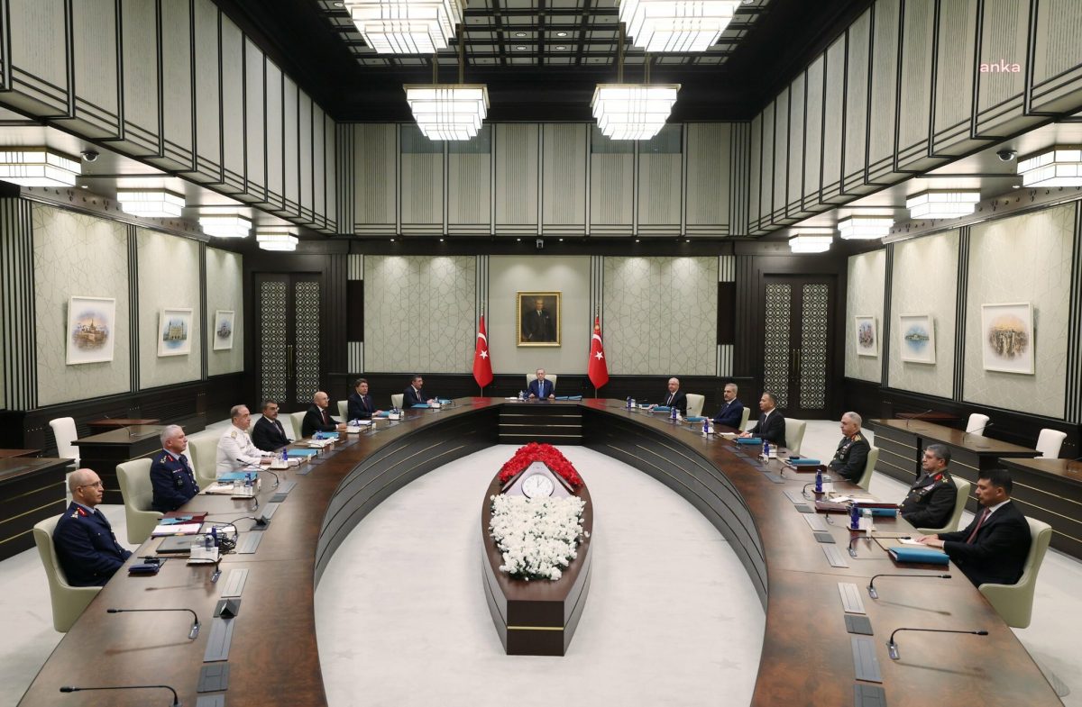 YAŞ KARARLARI AÇIKLANDI