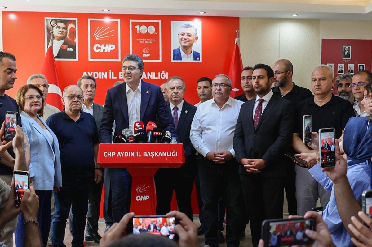 CHP Genel Başkan Yardımcısı Zeybek’ten Çerçioğlu açıklaması