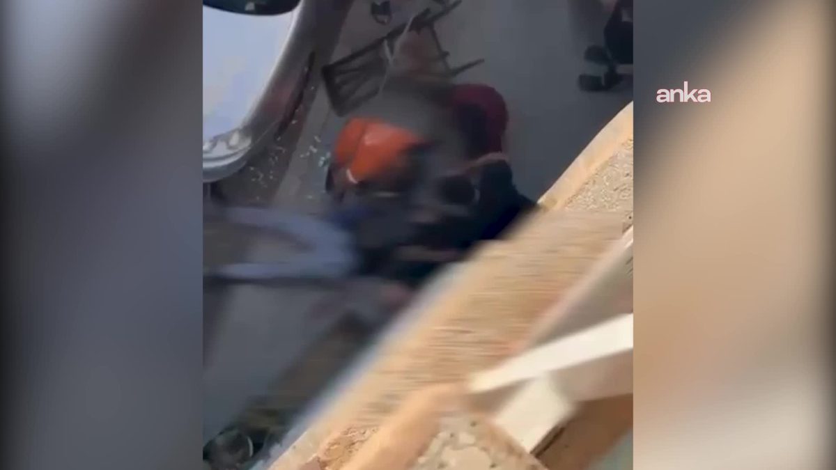 İzmir’de polis karakoluna gerçekleştirilen saldırıda yeni görüntüler ortaya çıktı