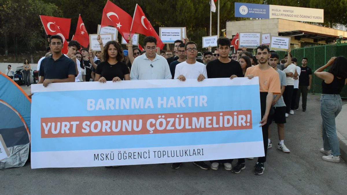 Muğla’da öğrenciler, barınma sorununun çözülmesi için yetkililere seslendi