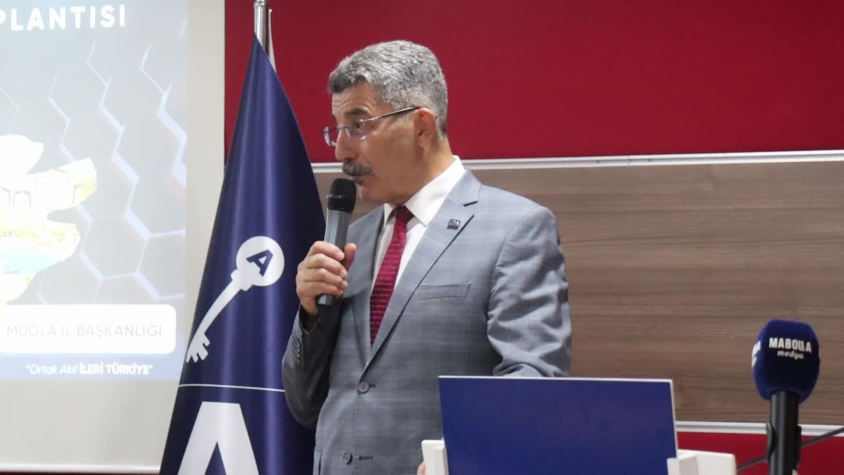 A Parti Genel Başkan Vekili Ayhan Erel: Türkiye’de iktidar ve muhalefet boşluğu var