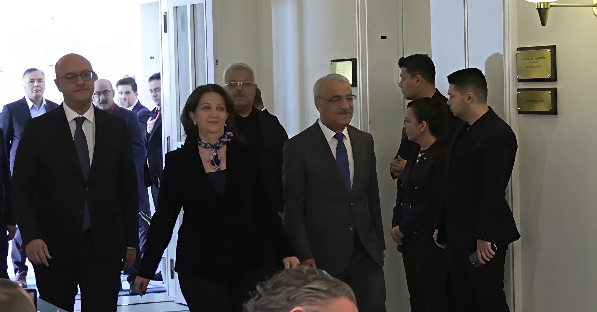 DEM Parti İmralı Heyeti, AK Parti’yi ziyaret etti…