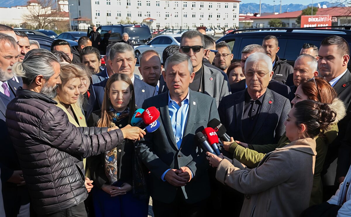 Özgür Özel’den Tanju Özcan’ın gözaltına alınmasına tepki