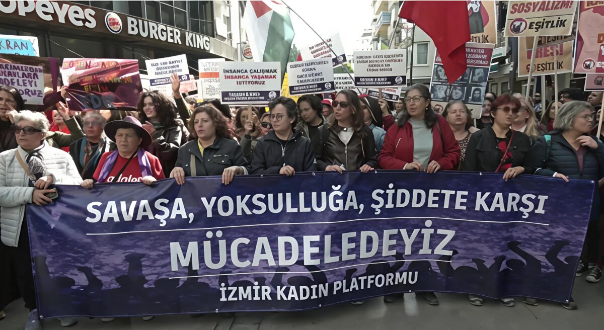 İzmir’de kadınlar hakları için yürüdü: Emeğimiz, bedenimiz ve kimliğimiz üzerindeki tahakkümü kabul etmiyoruz