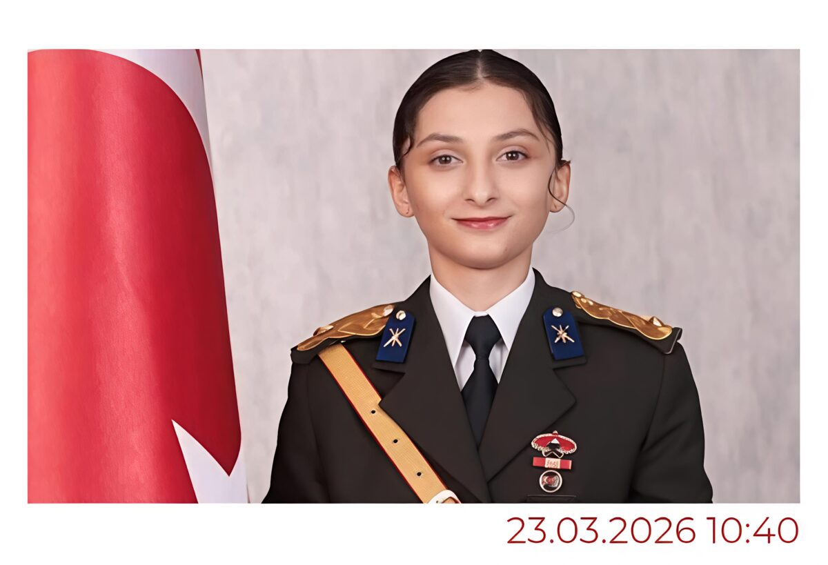 TSK’dan ihraç edilen teğmen Ebru Eroğlu’na mahkemeden ret