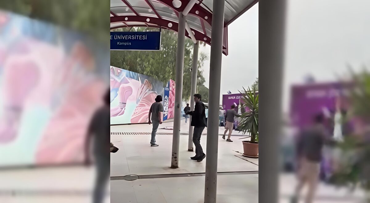 İzmir’de iki öğrenci grubu arasında çıkan kavgada, 2 öğrenci palayla yaralandı
